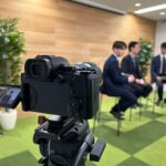 現場の声を入れたインタビュー形式のAIエージェント紹介動画制作